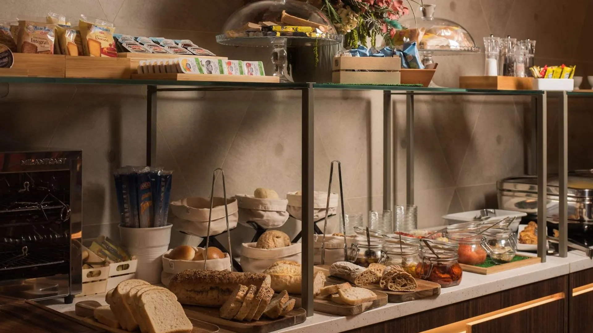 Hotel Nh Milano Corso Buenos Aires 4*, Mailand